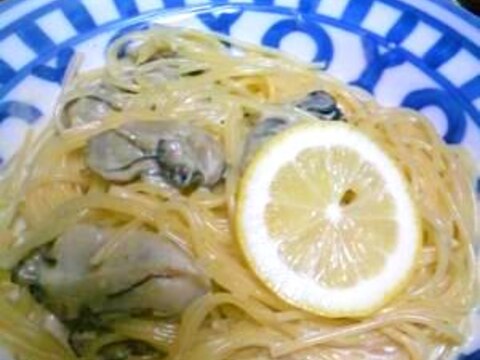 牡蠣のレモンクリームパスタ